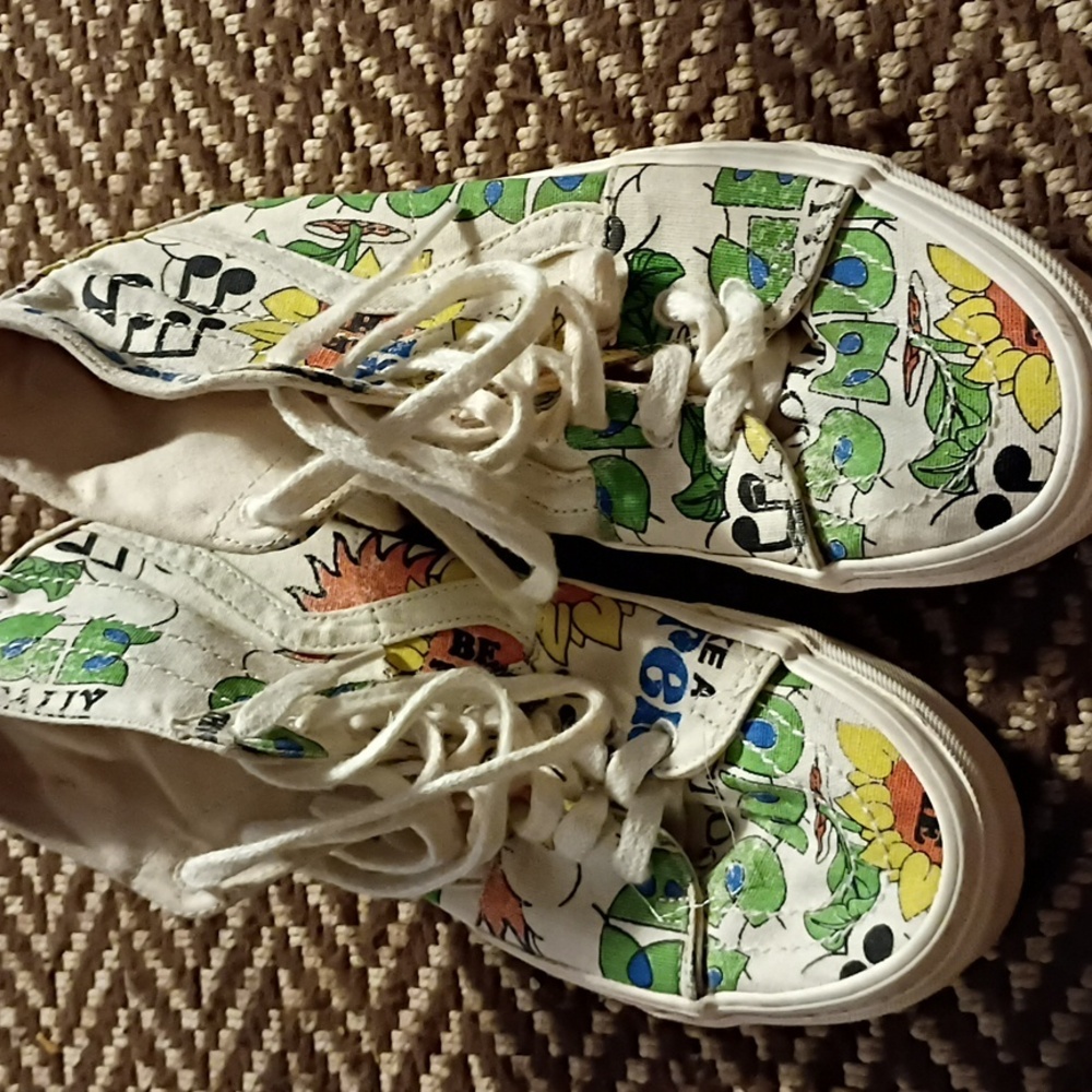 Vans White Multicolor Graphic Sneakers